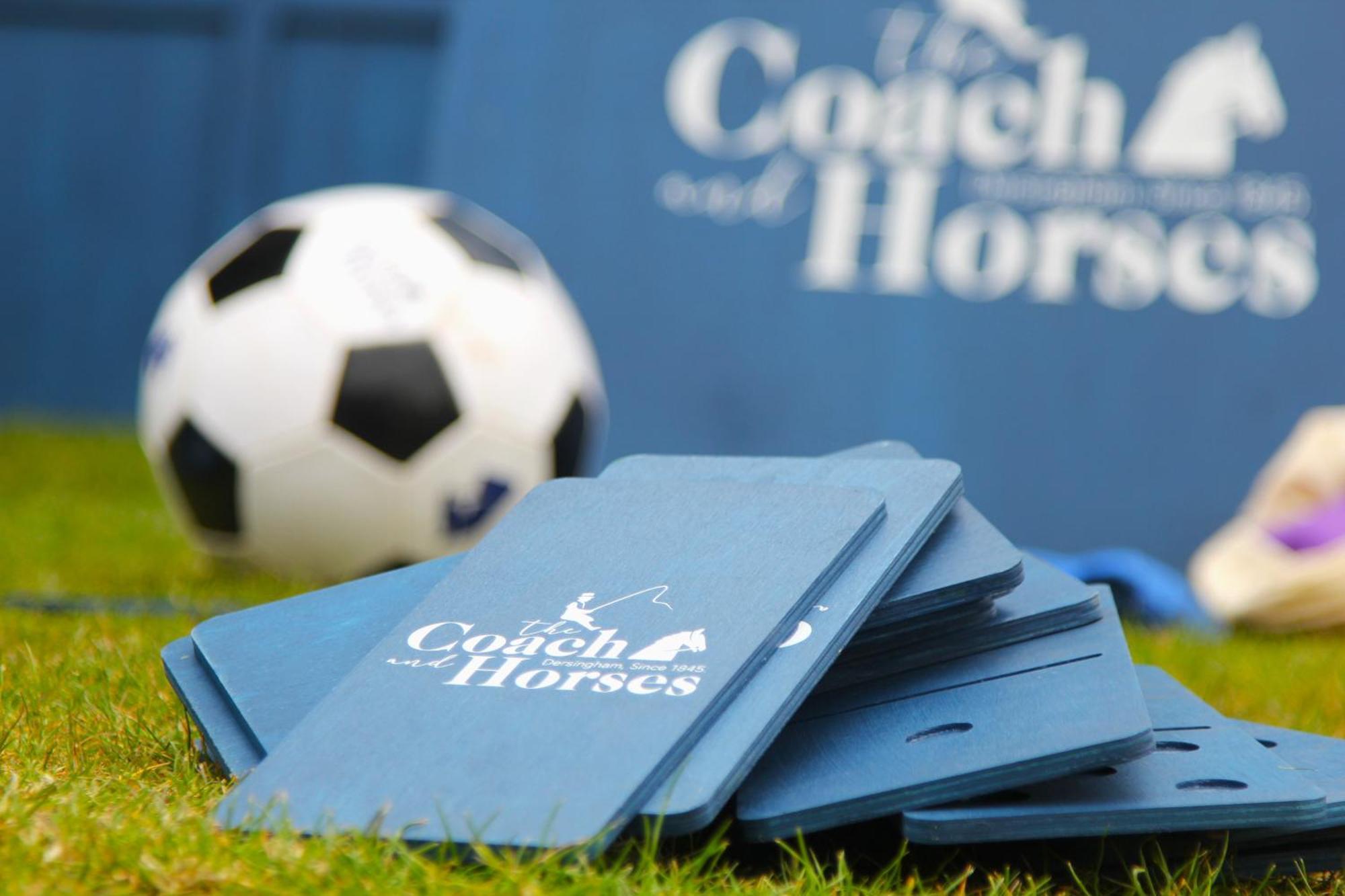Coach & Horses Dersingham Hotel Exterior photo