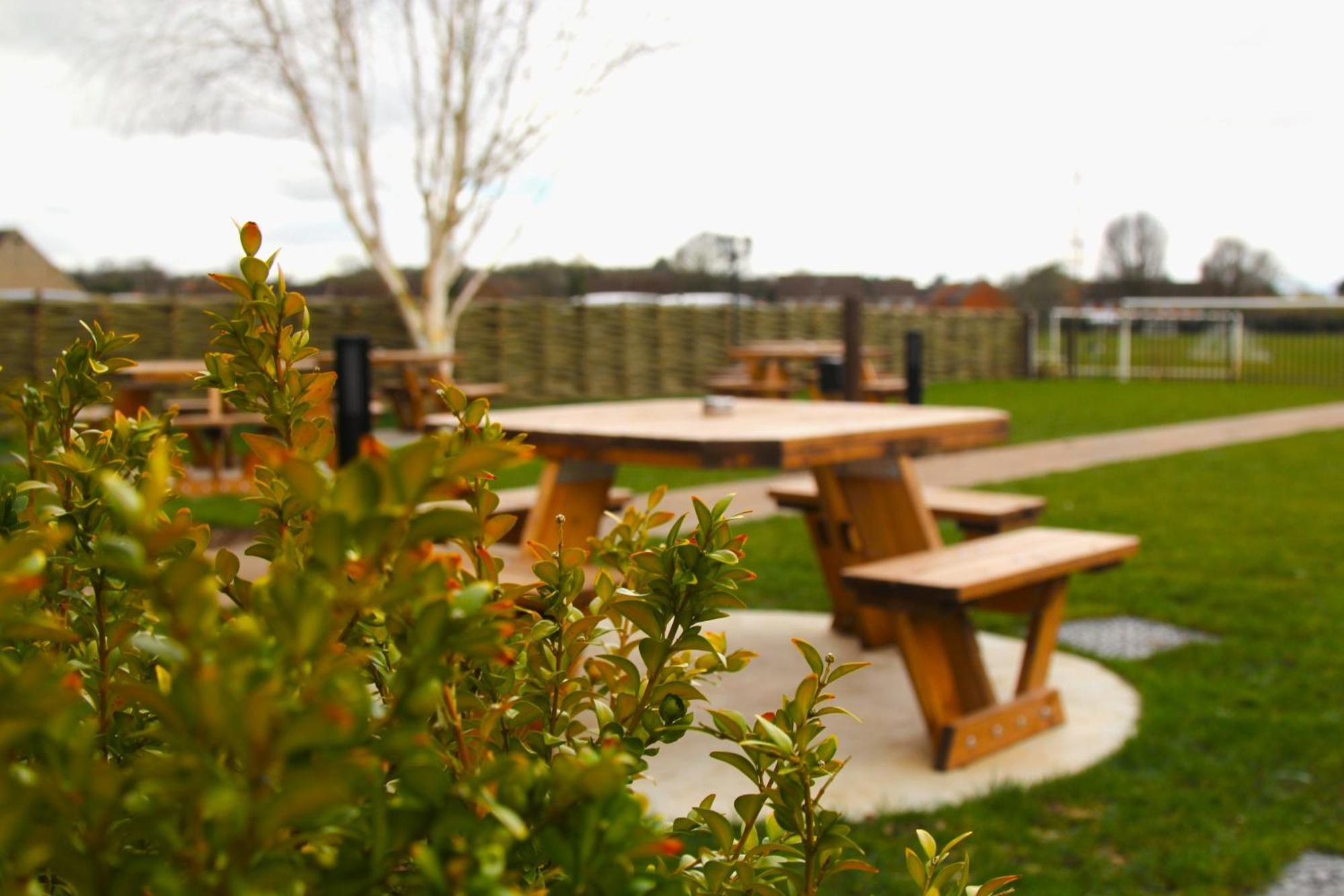 Coach & Horses Dersingham Hotel Exterior photo